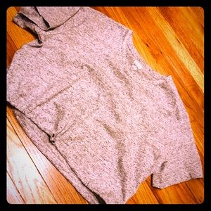 Cropped tee